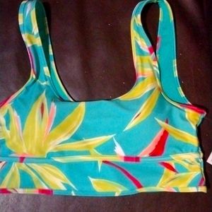 OLD NAVY Size Medium floral pattern bikini top